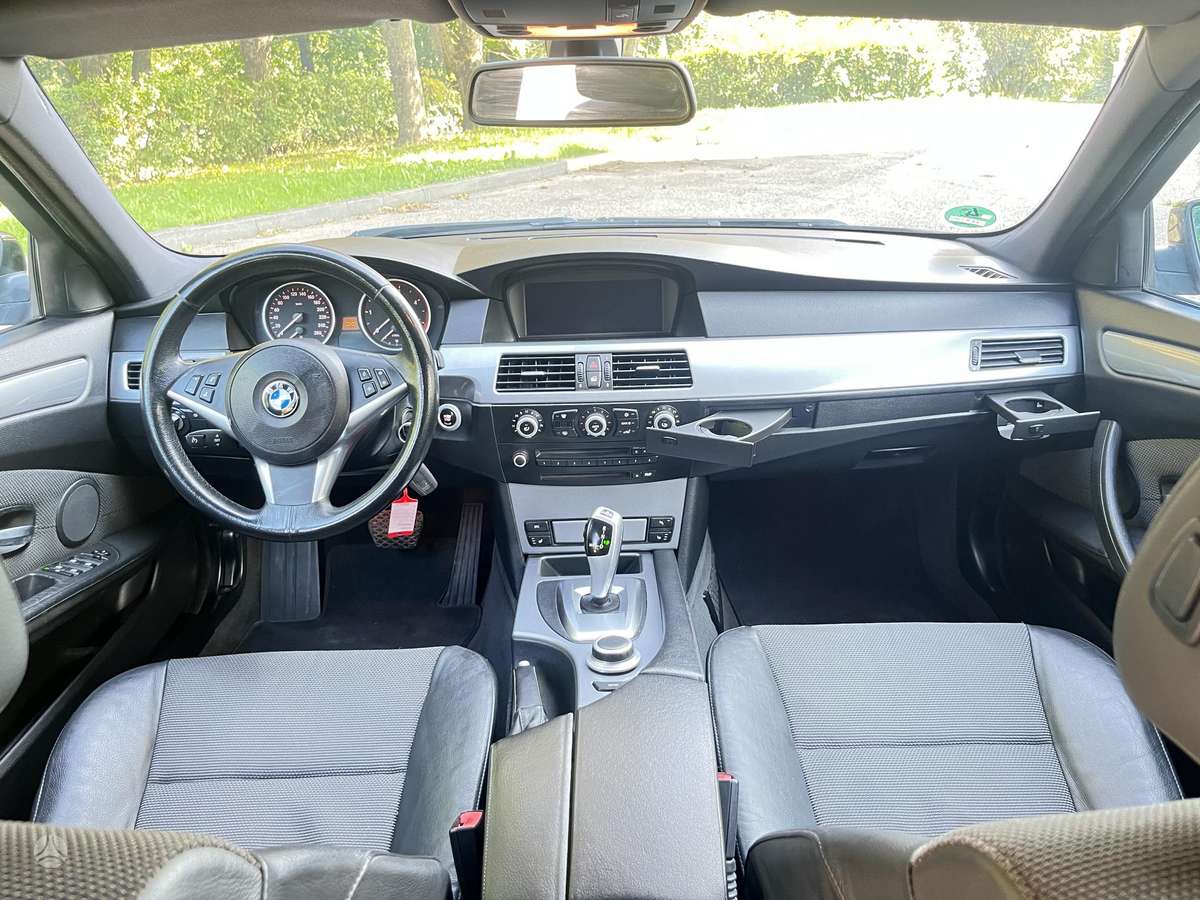 BMW 525, 2.5 l., Универсал