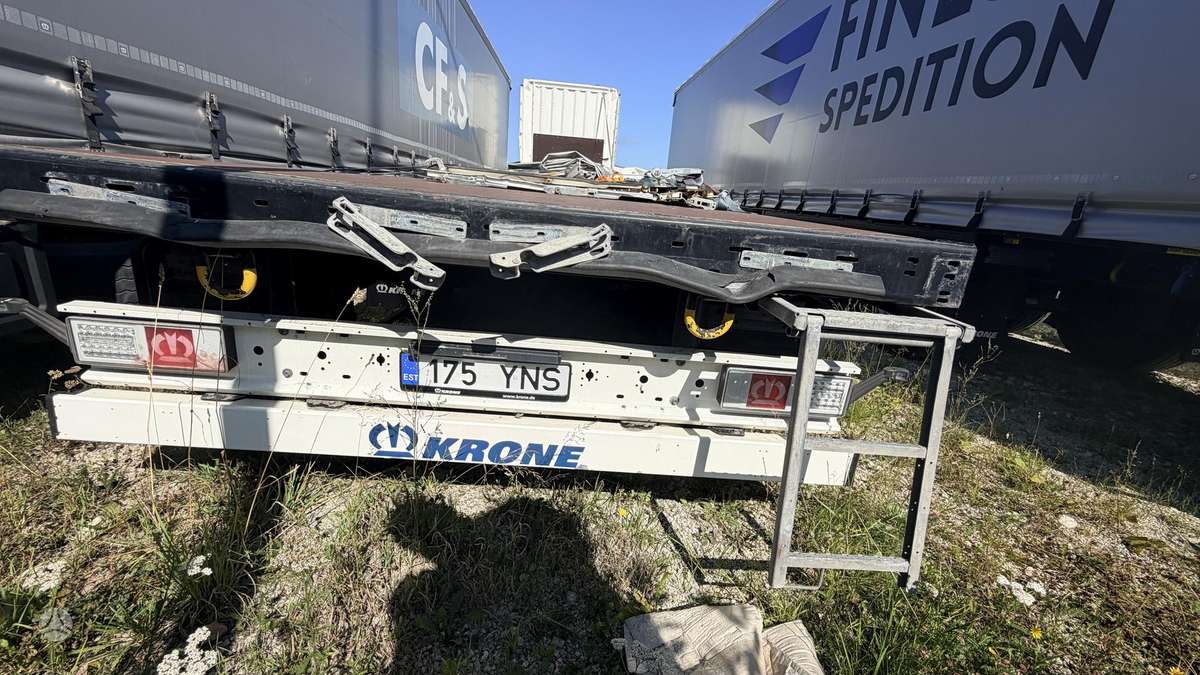 Krone, curtain / tarpaulin