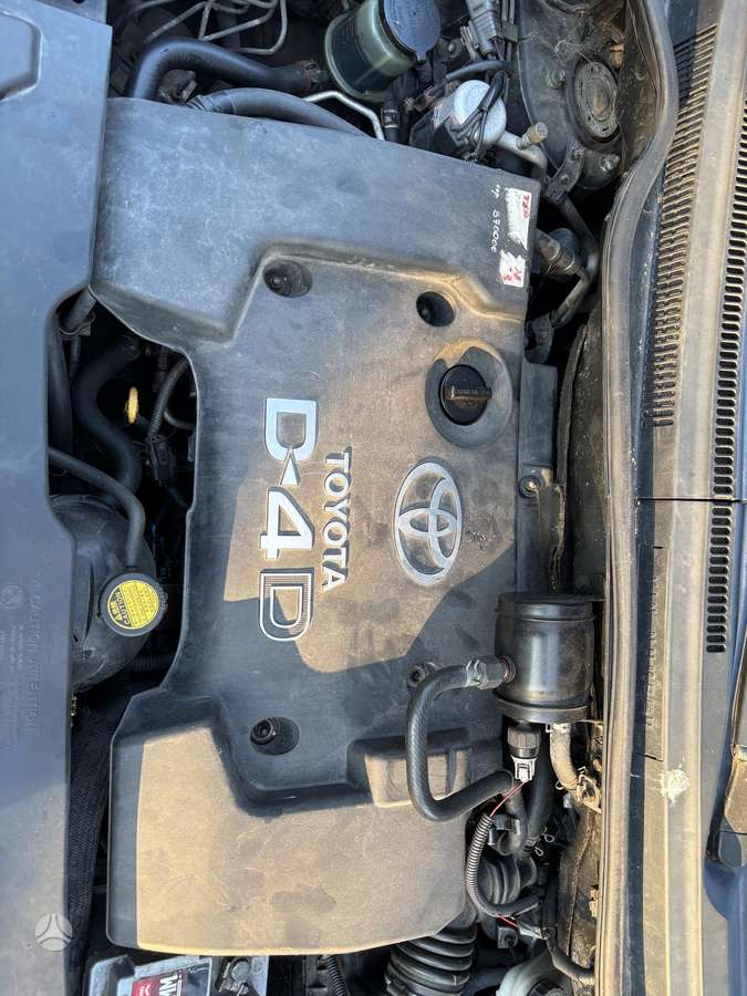 Toyota Corolla Verso - 10
