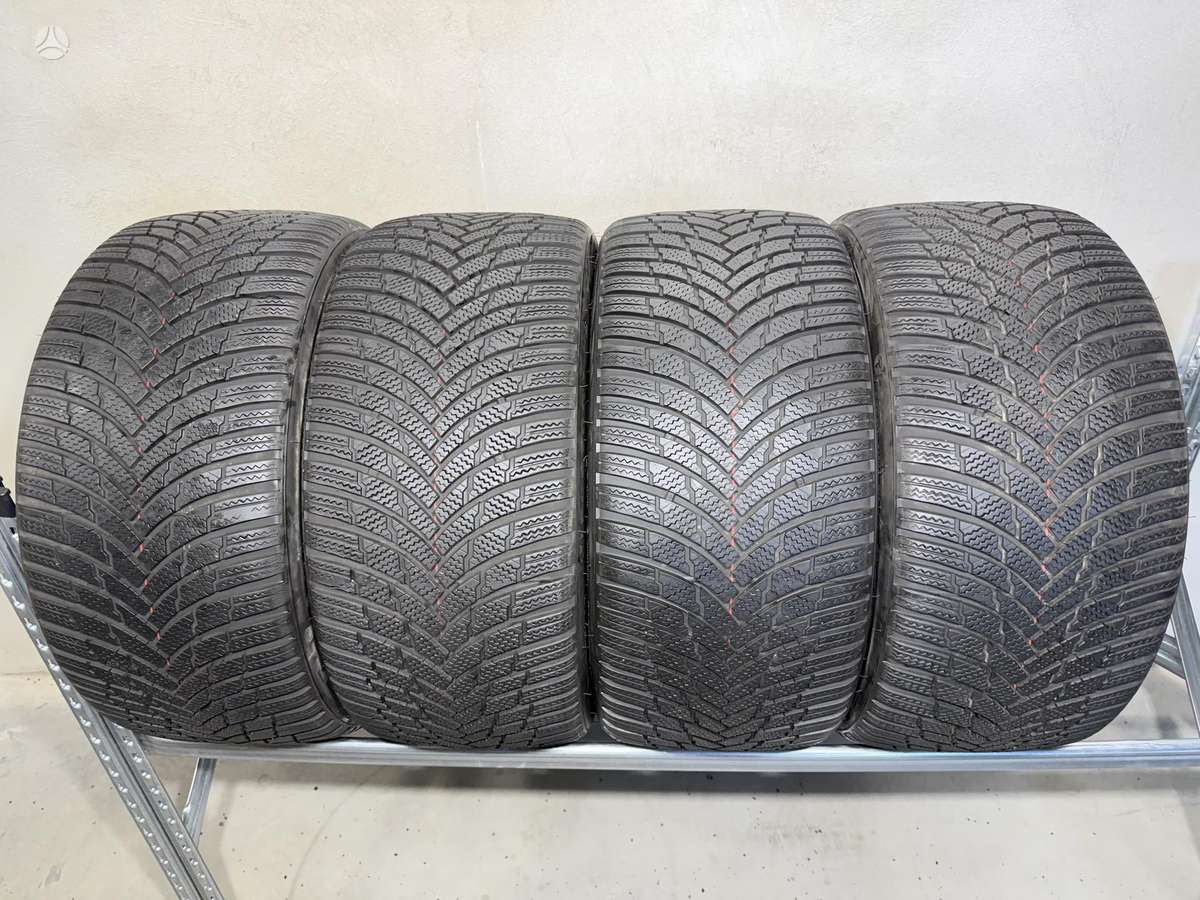Firestone Winterhawk4/2023m, winter 255/35 R19
