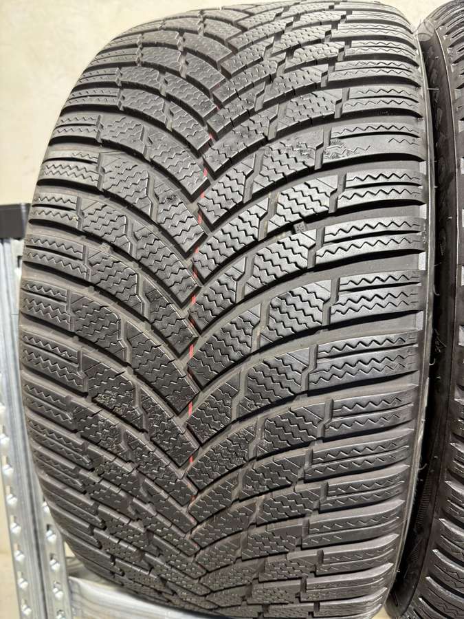 Firestone Winterhawk4/2023m, winter 255/35 R19