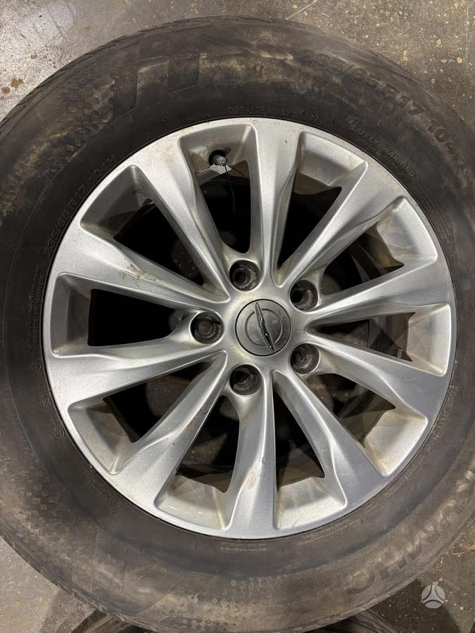 Chrysler Pacifica, light alloy, R17