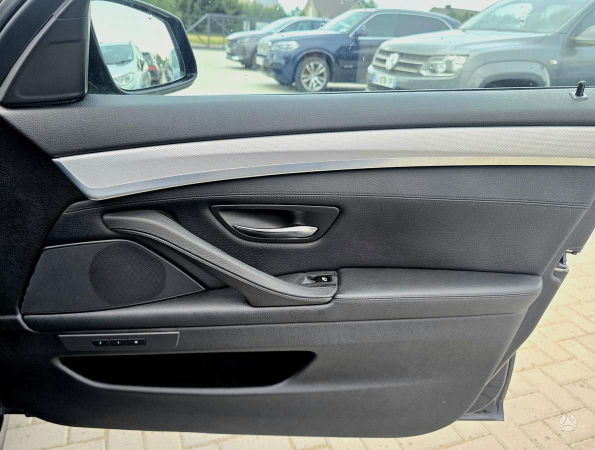 BMW 520, 2.0 l., wagon