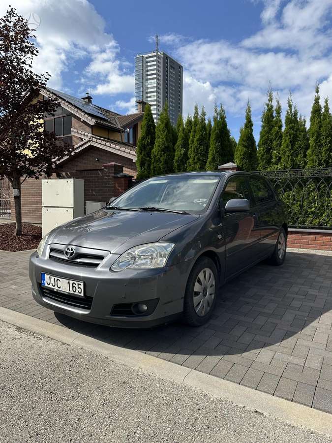 Toyota Corolla, Хэтчбек