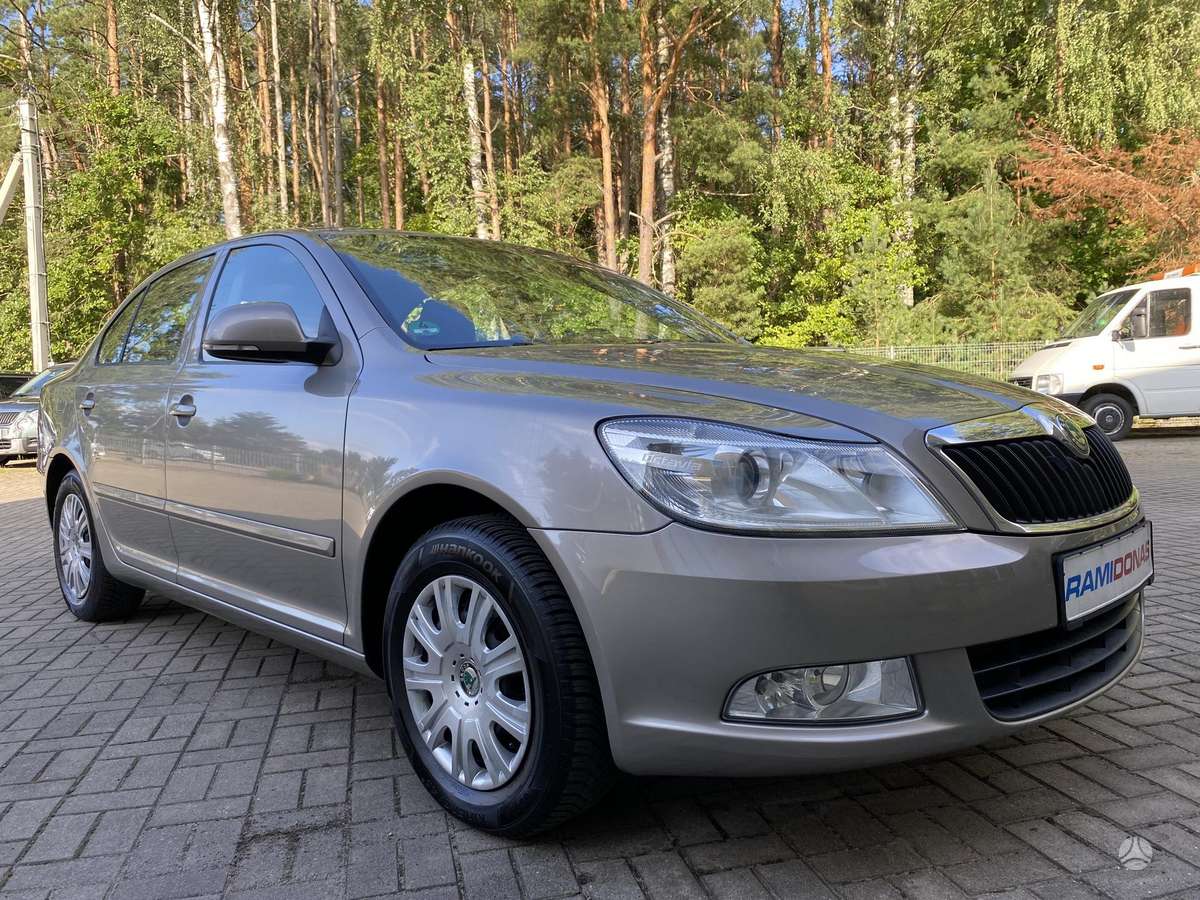 Skoda Octavia, 1.2 l., Хэтчбек