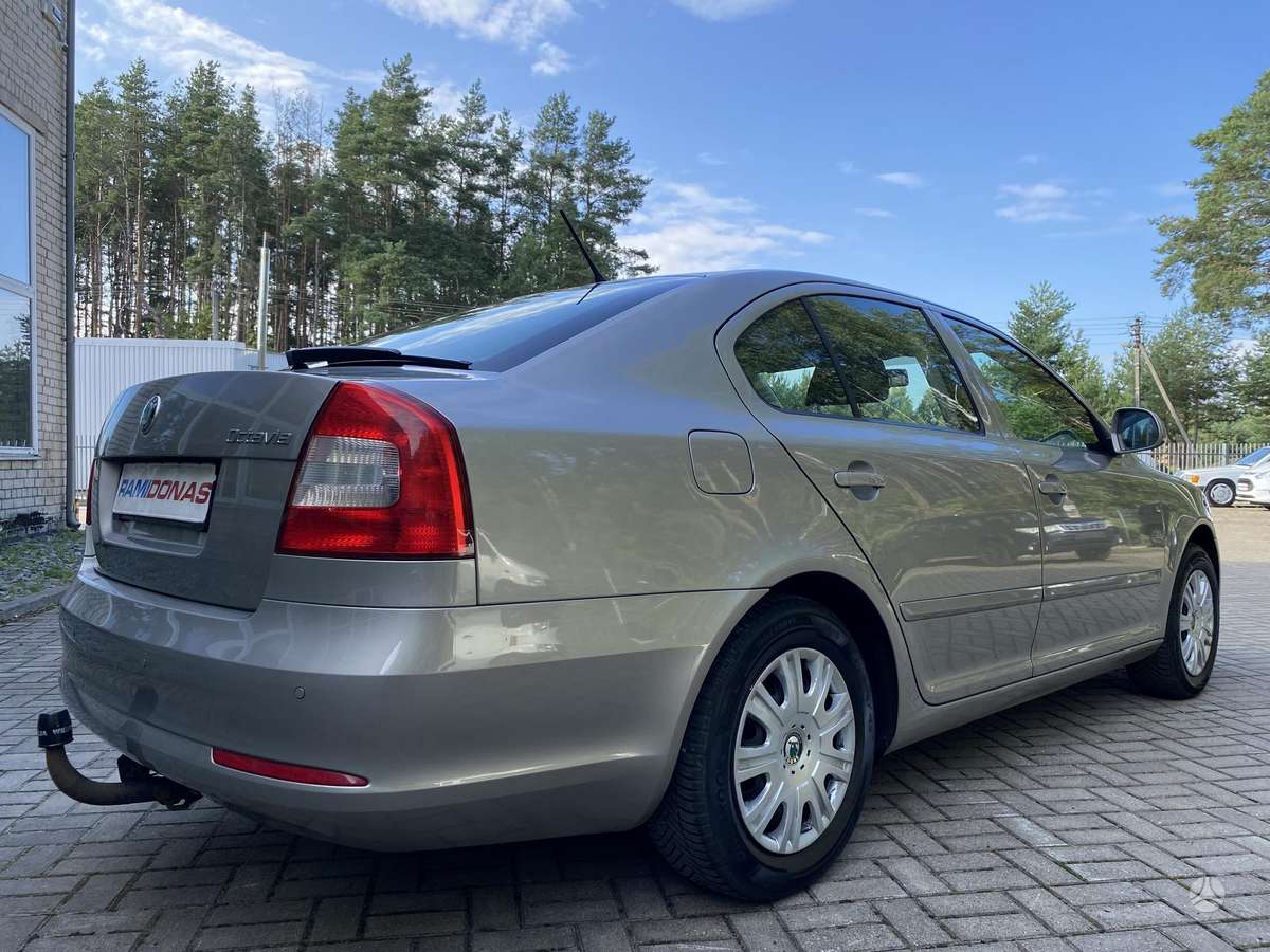 Skoda Octavia, 1.2 l., Хэтчбек