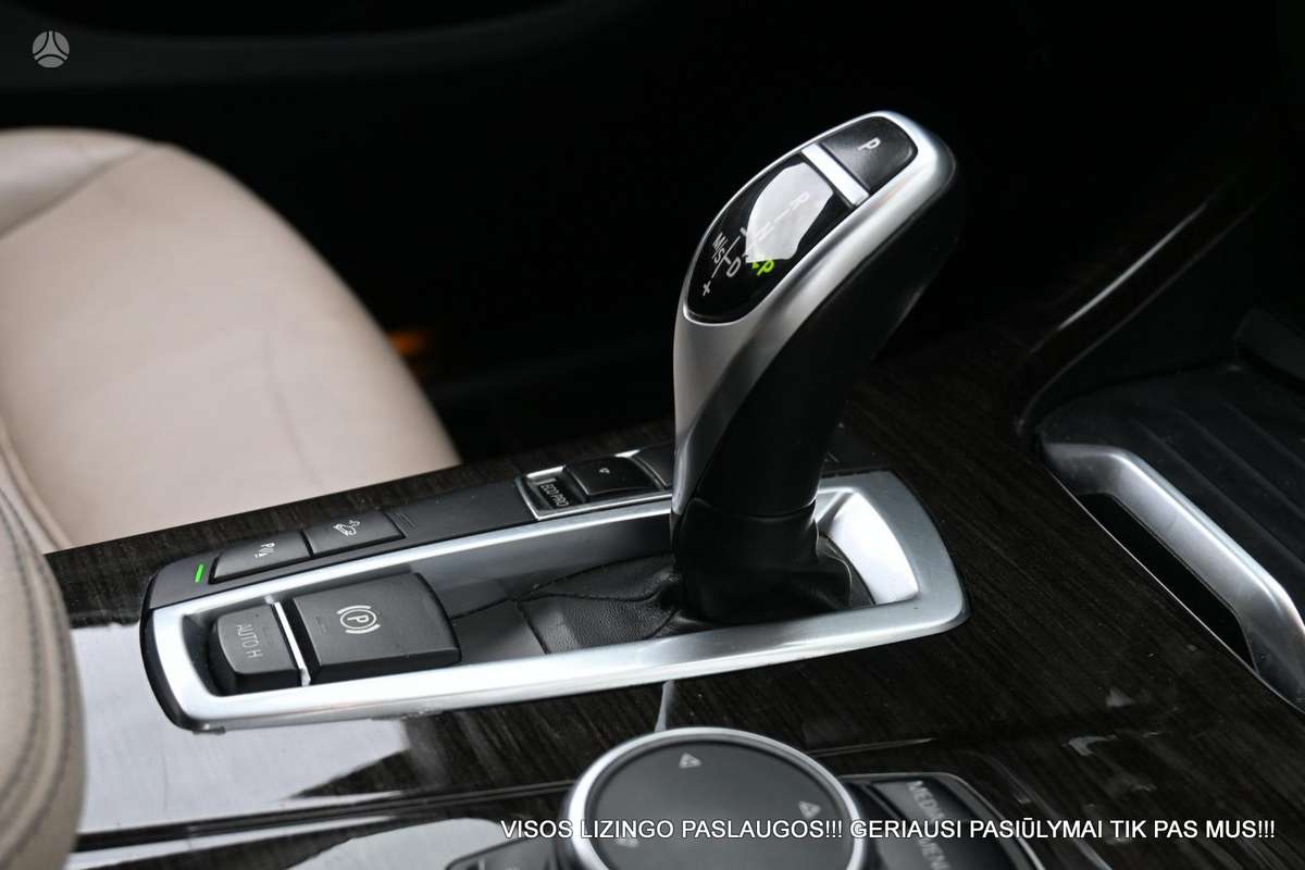 BMW X4, 2.0 l., off-road / crossover