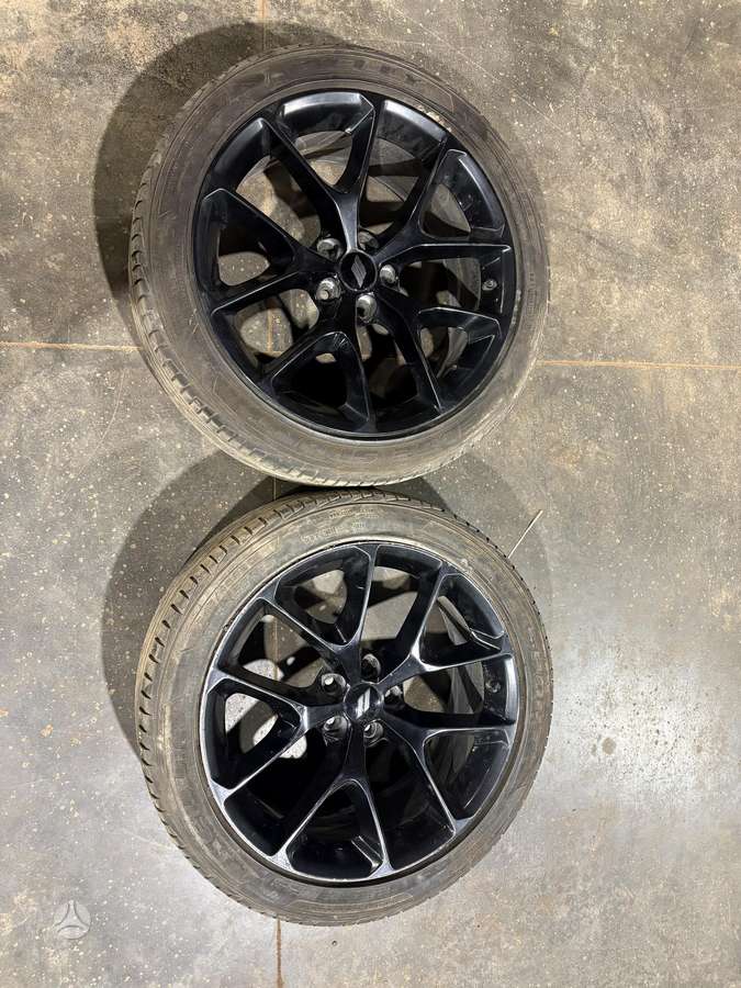 Dodge Challenger, light alloy, R20