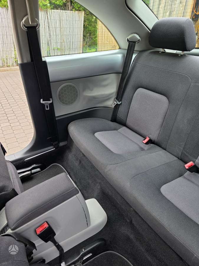 Volkswagen Beetle, 1.9 l., hatchback