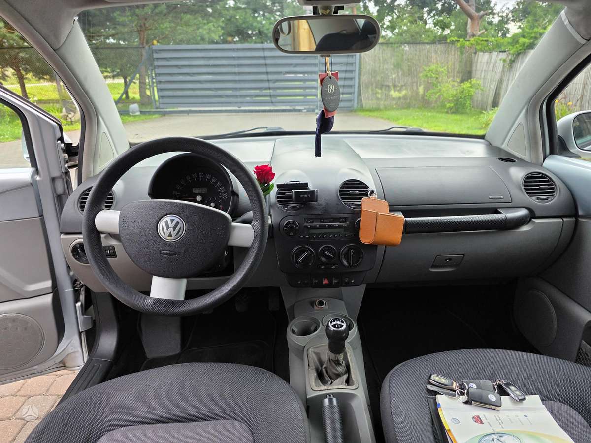 Volkswagen Beetle, 1.9 l., hatchback