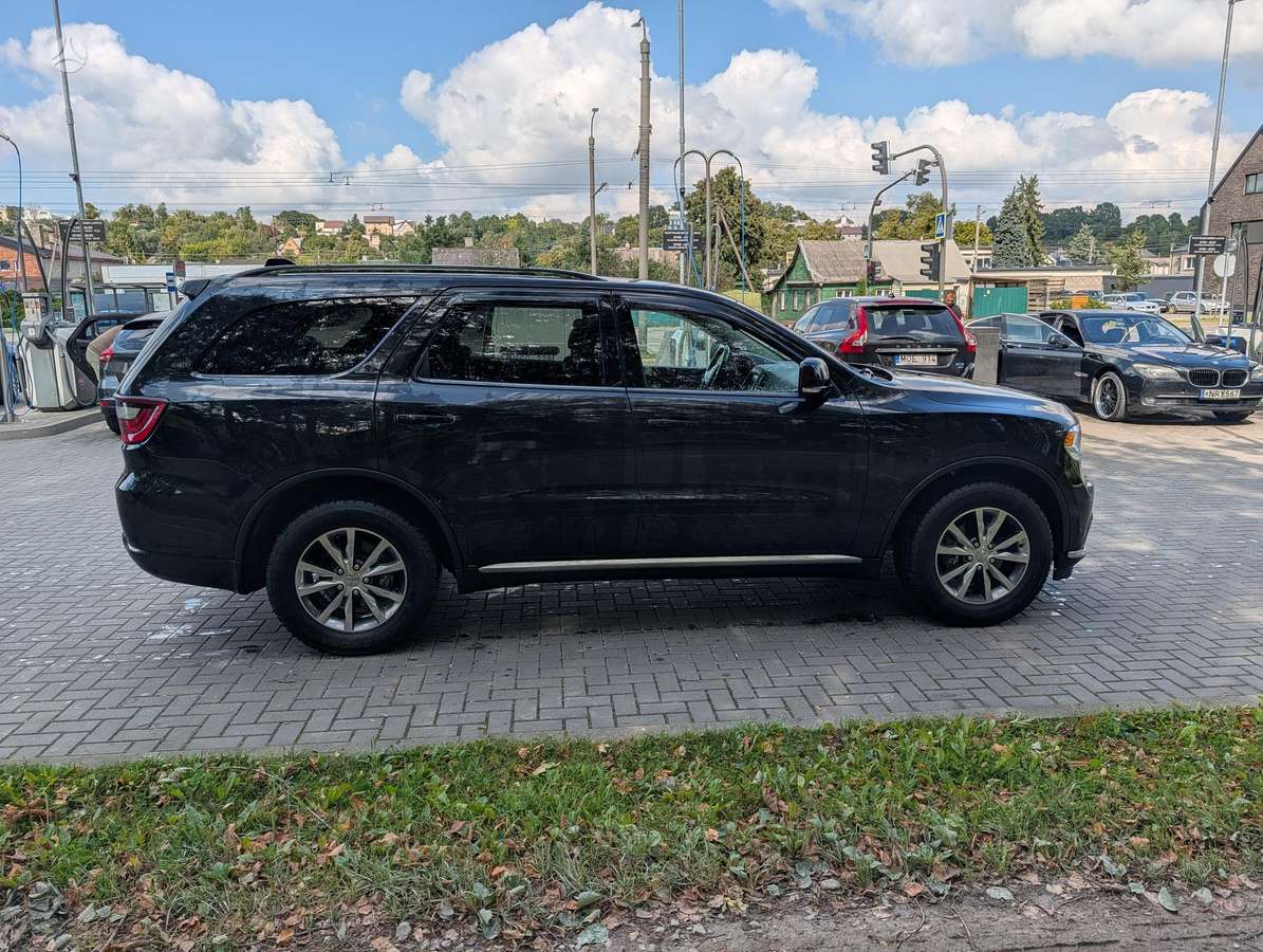 Dodge Durango, 3.6 l., off-road / crossover