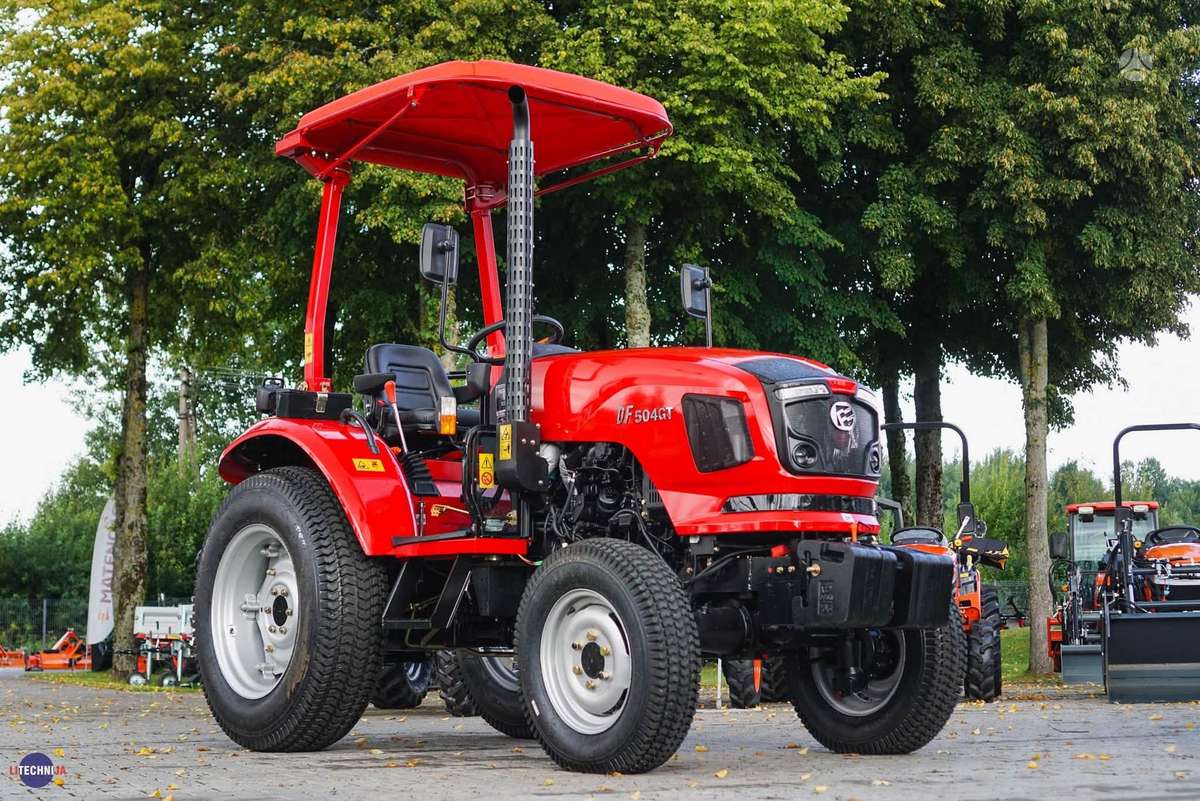 Dong Feng DF504GT, tractors