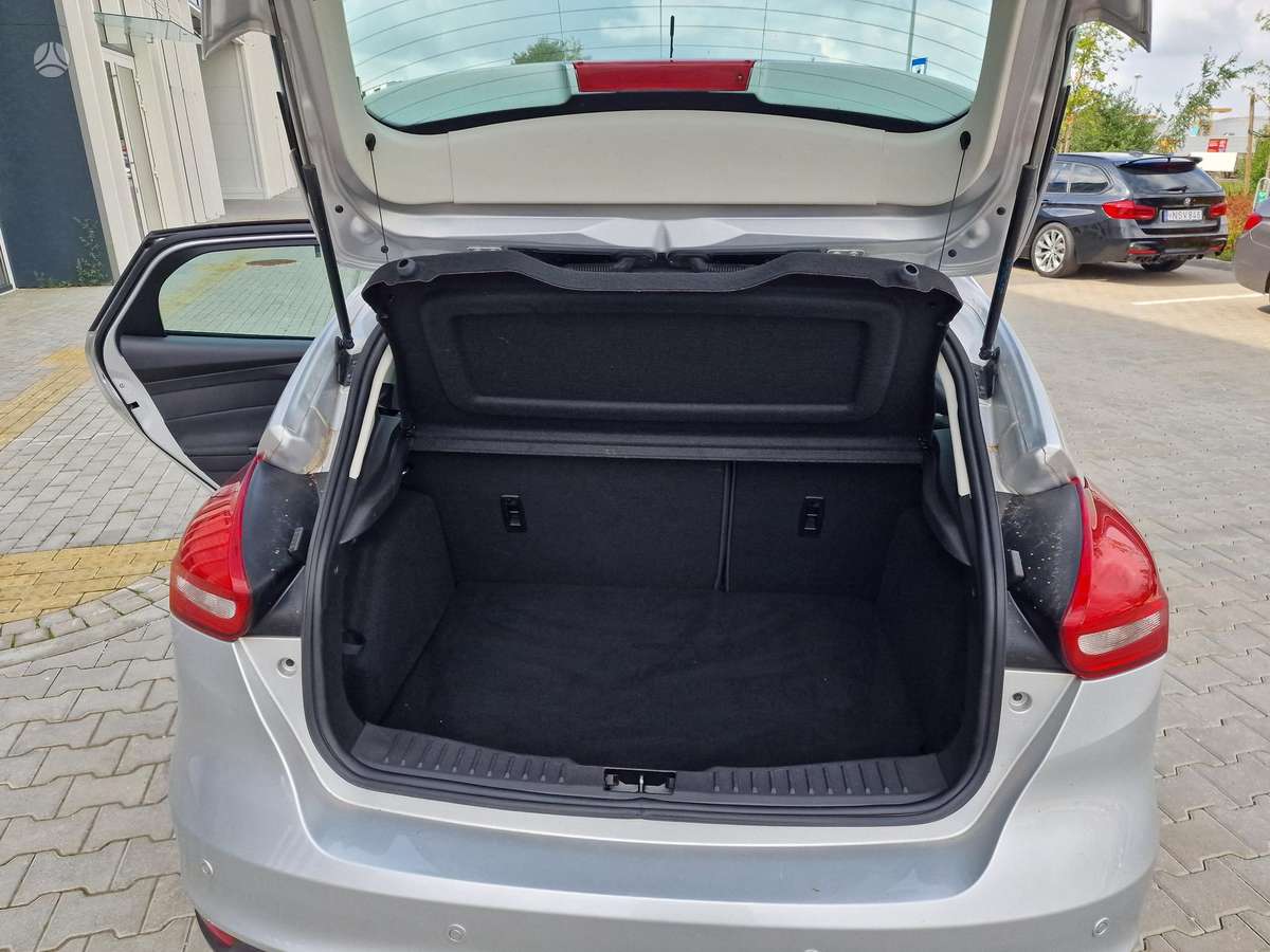 Ford Focus, 1.5 l., Хэтчбек