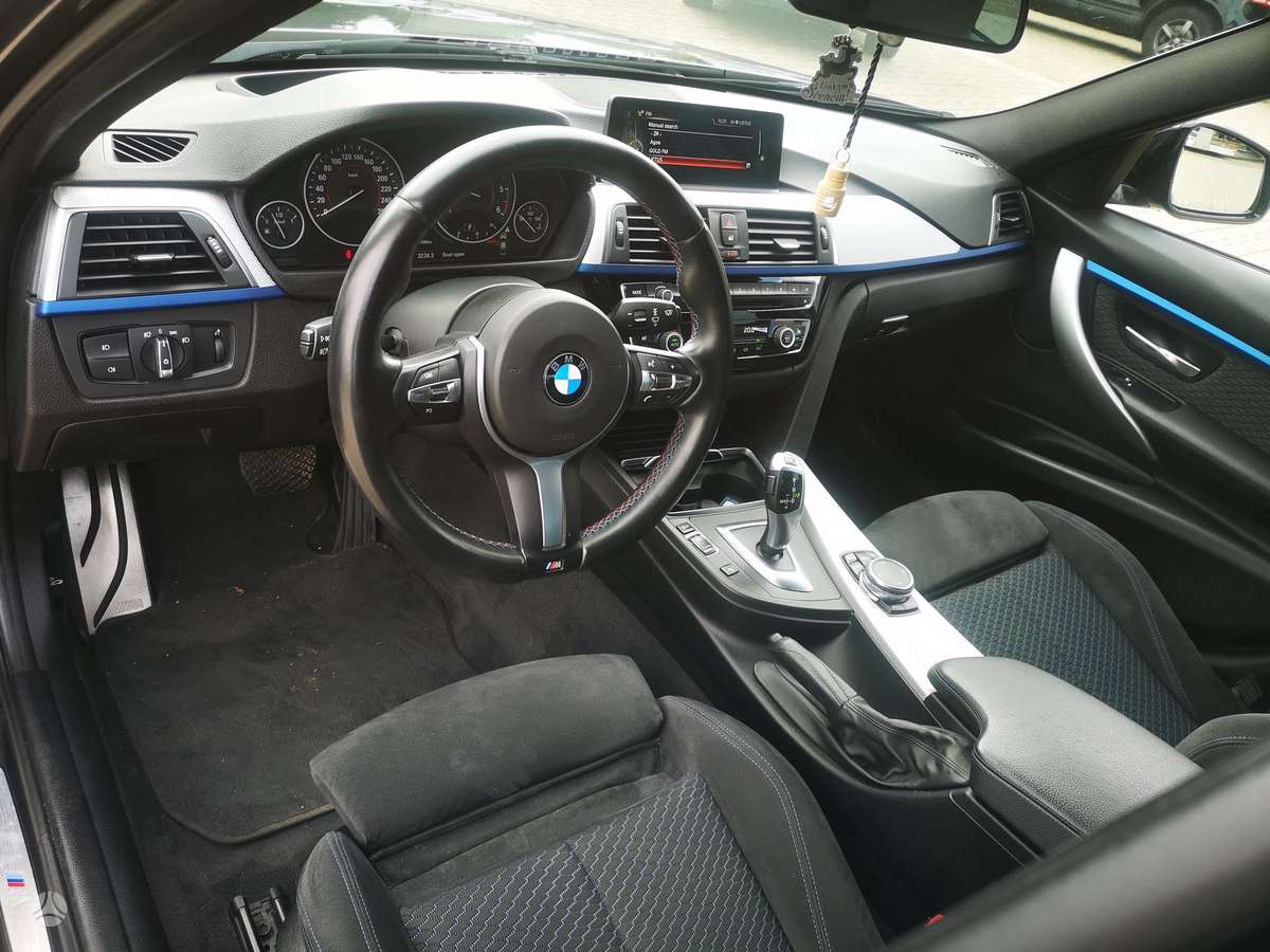 BMW 320, 2.0 l., Седан