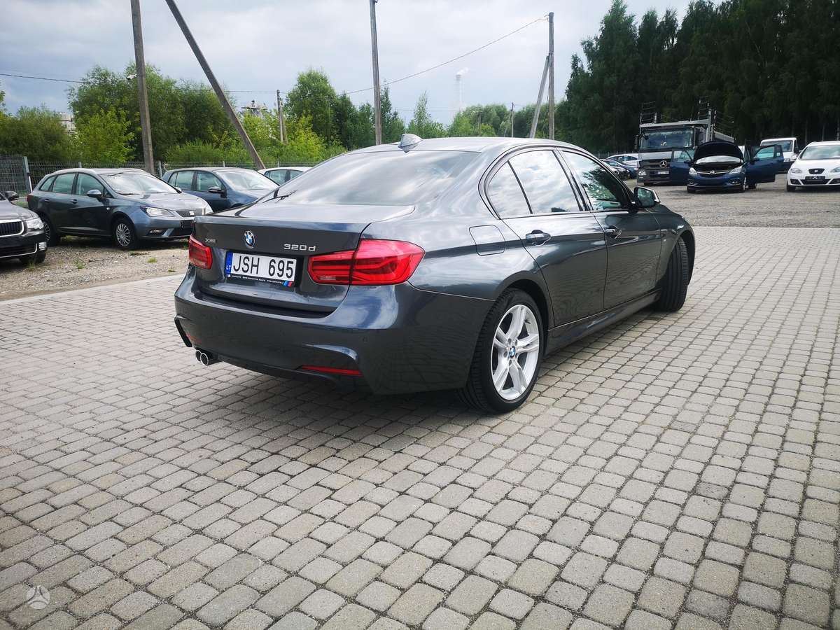BMW 320, 2.0 l., Седан