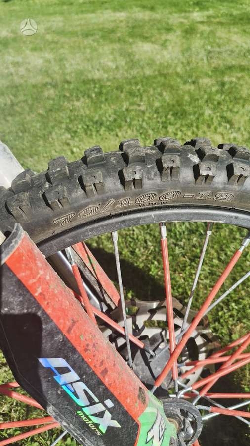 Asix DT190 190cc, motocross