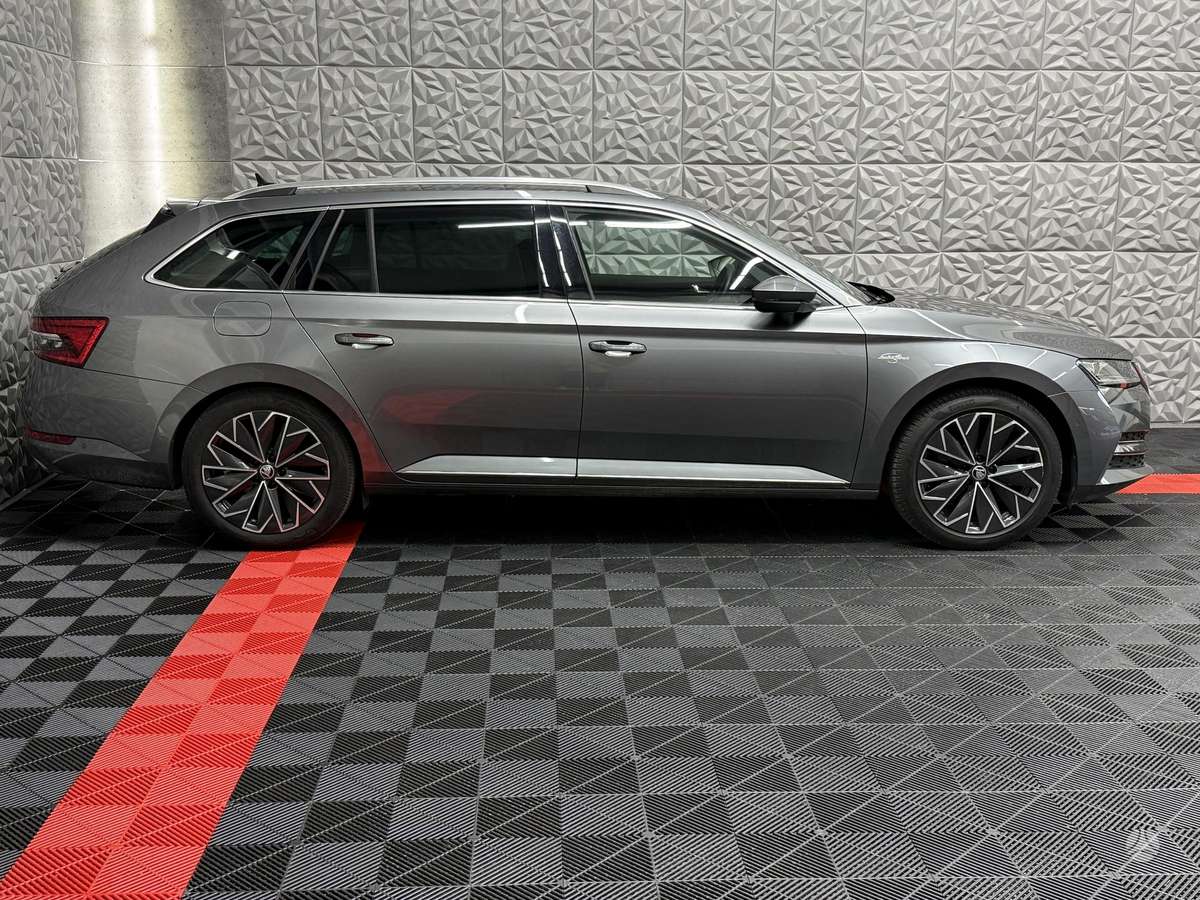 Skoda Superb, 2.0 l., Универсал