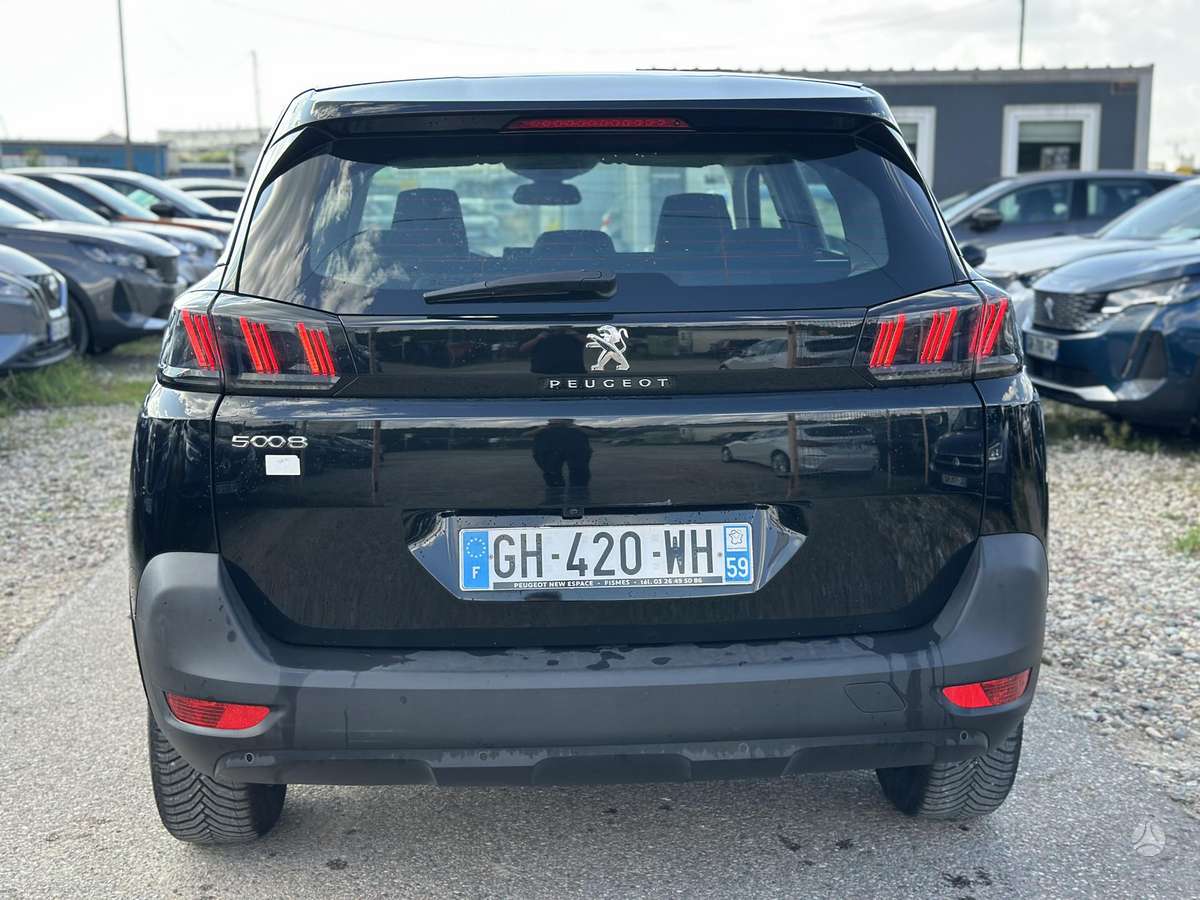 Peugeot 5008 - 5
