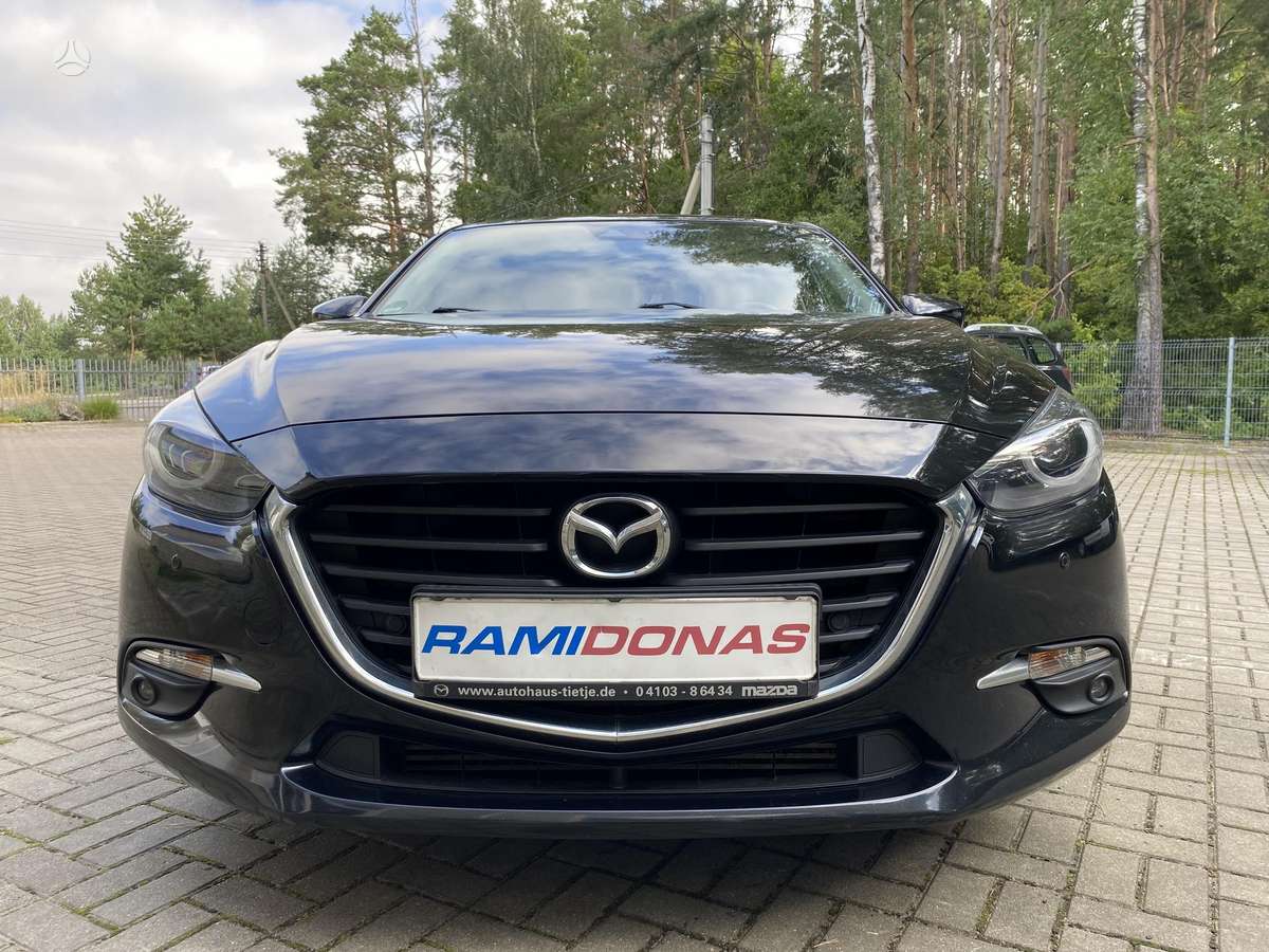Mazda 3, 2.2 l., hatchback