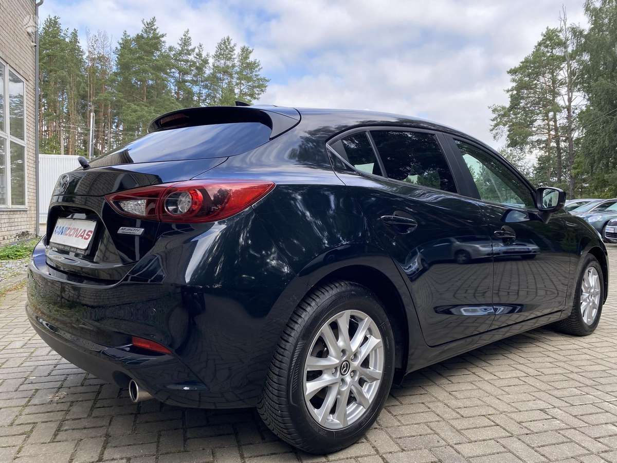 Mazda 3, 2.2 l., Хэтчбек