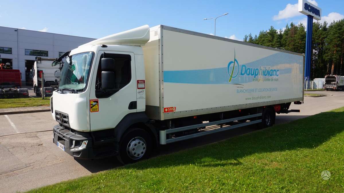Renault D, box trucks / box vans
