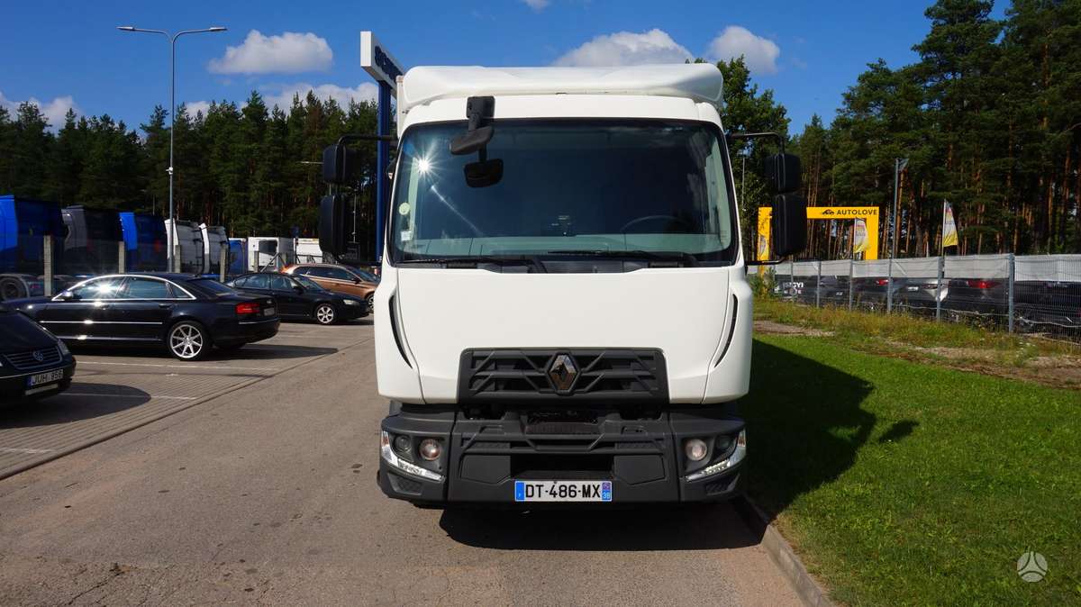 Renault D16  is Prancuzijos, box trucks / box vans