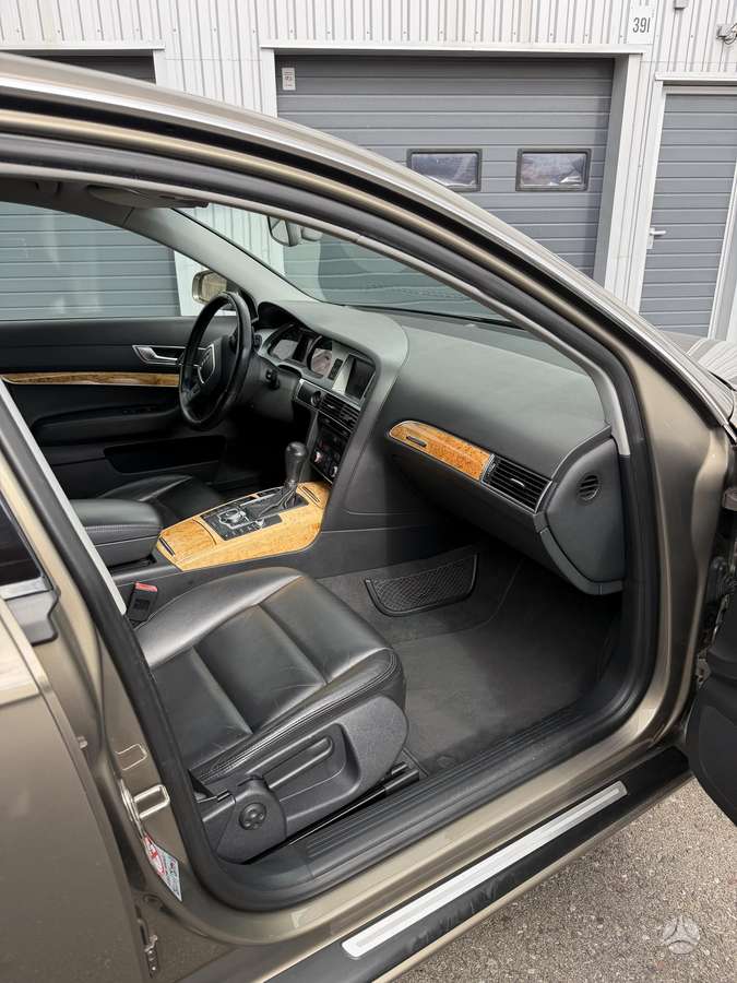 Audi A6, 3.1 l., Седан