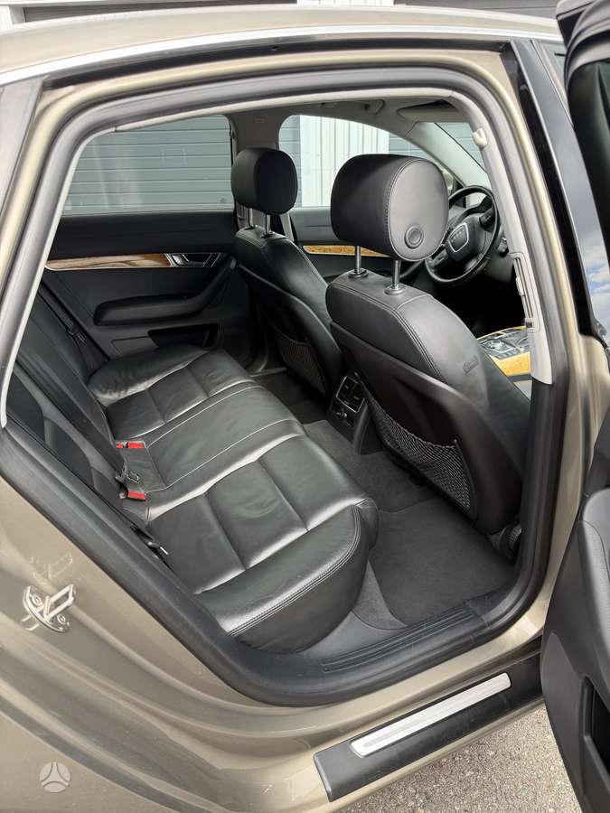 Audi A6, 3.1 l., Седан