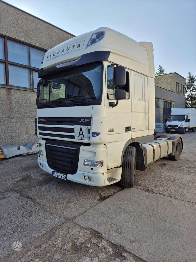 DAF XF105 Hidraulika, double sleeper
