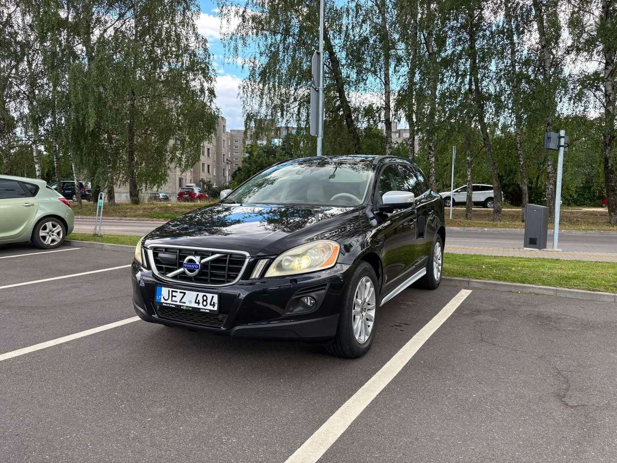 Volvo XC60 - 1