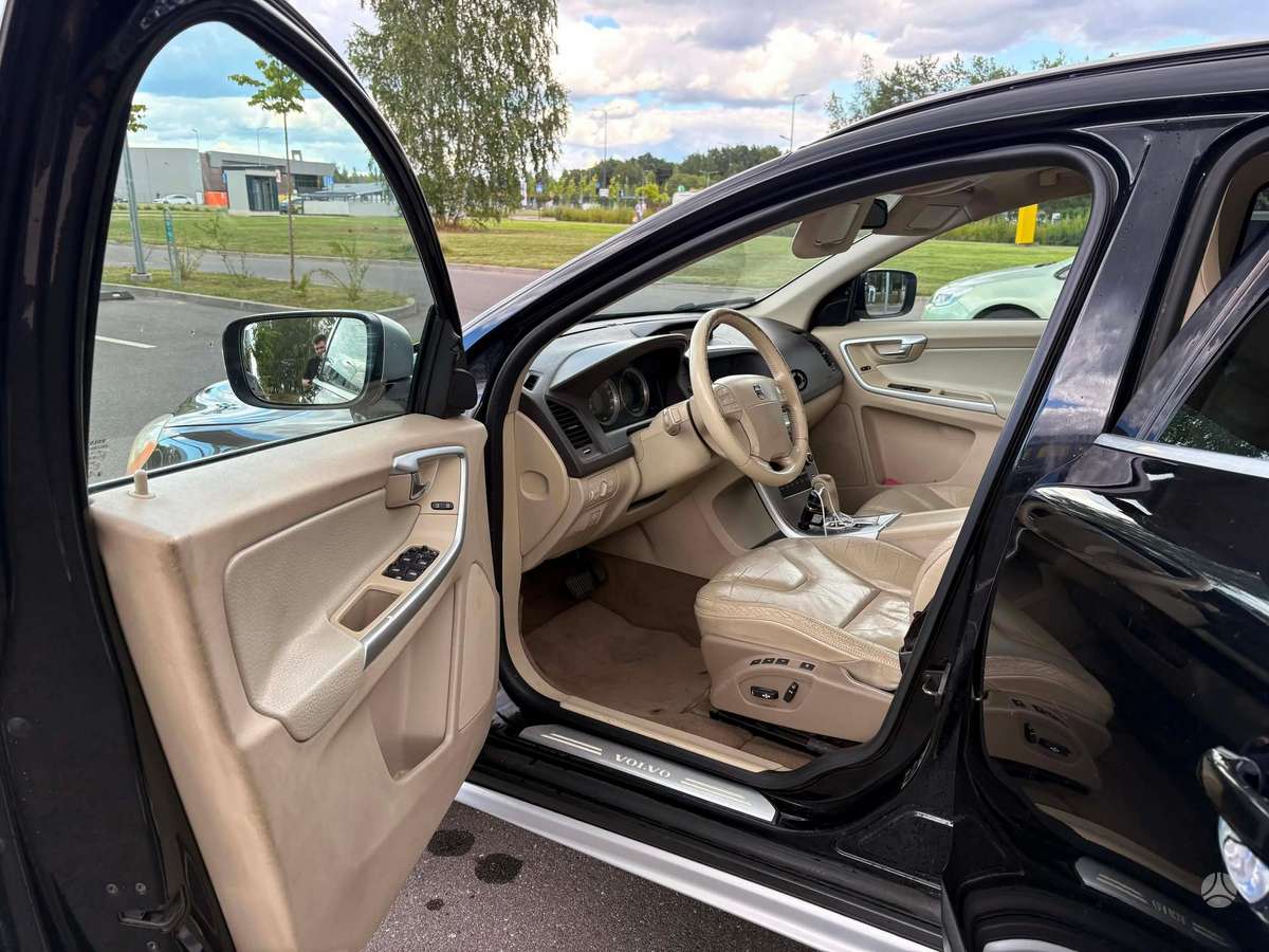 Volvo XC60 - 7