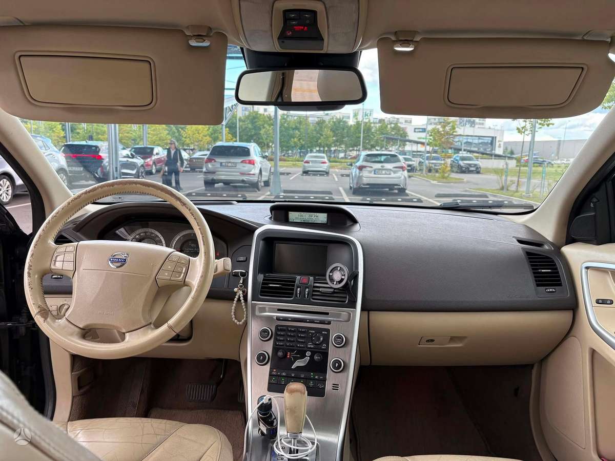 Volvo XC60 - 9