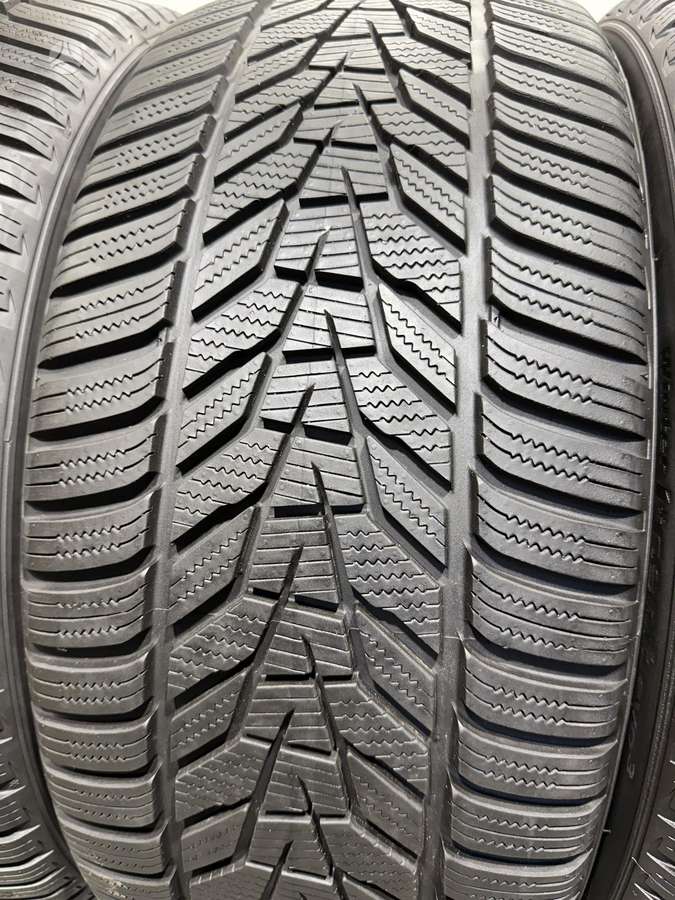 Hankook Winter IceptEvo3//2025m, winter 245/35 R21