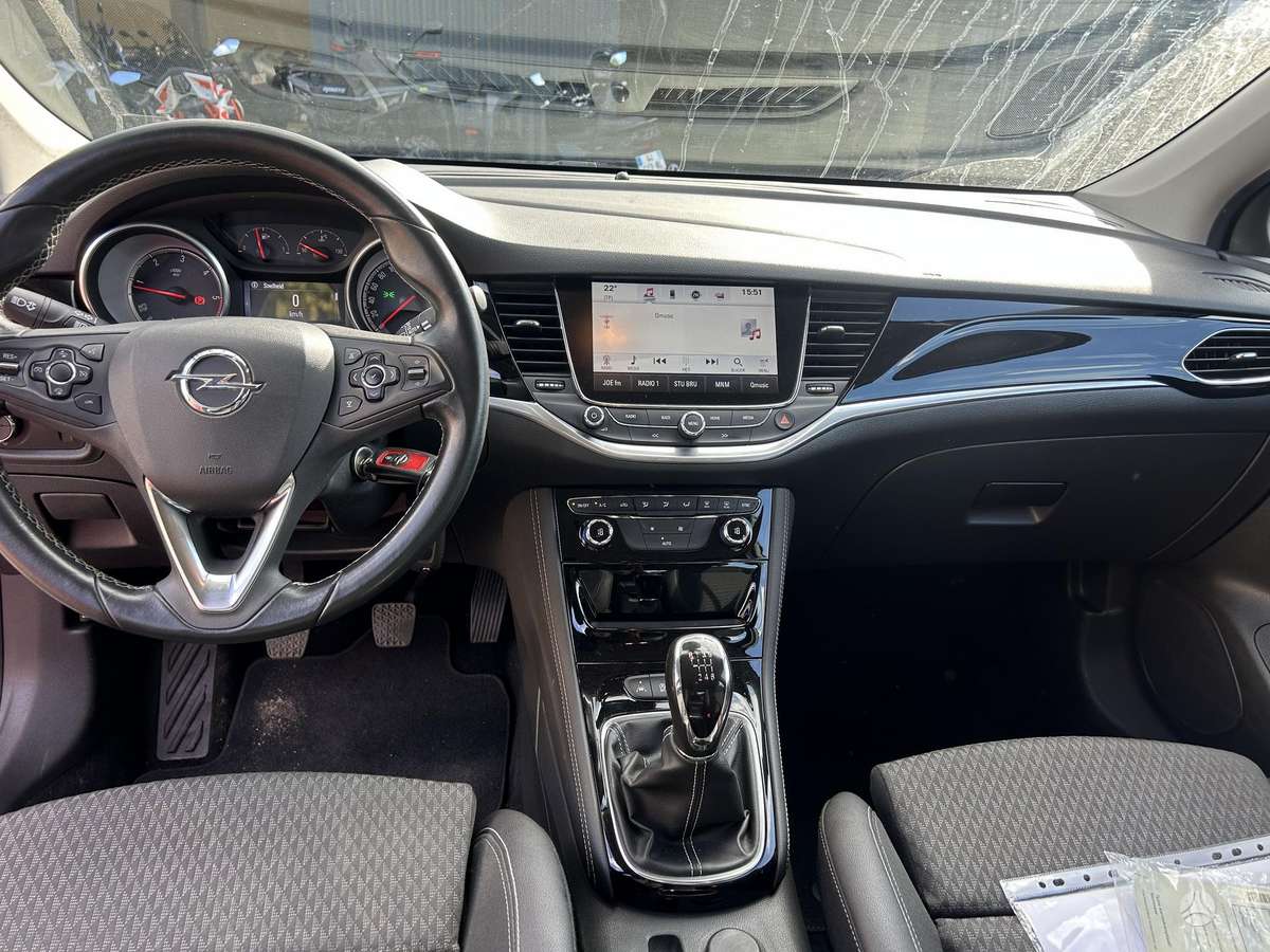 Opel Astra, 1.6 l., Хэтчбек