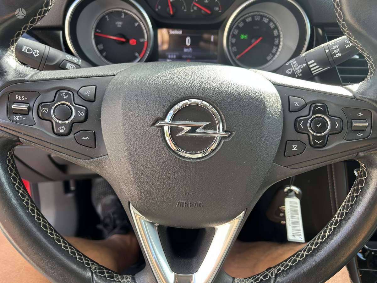 Opel Astra, 1.6 l., Хэтчбек