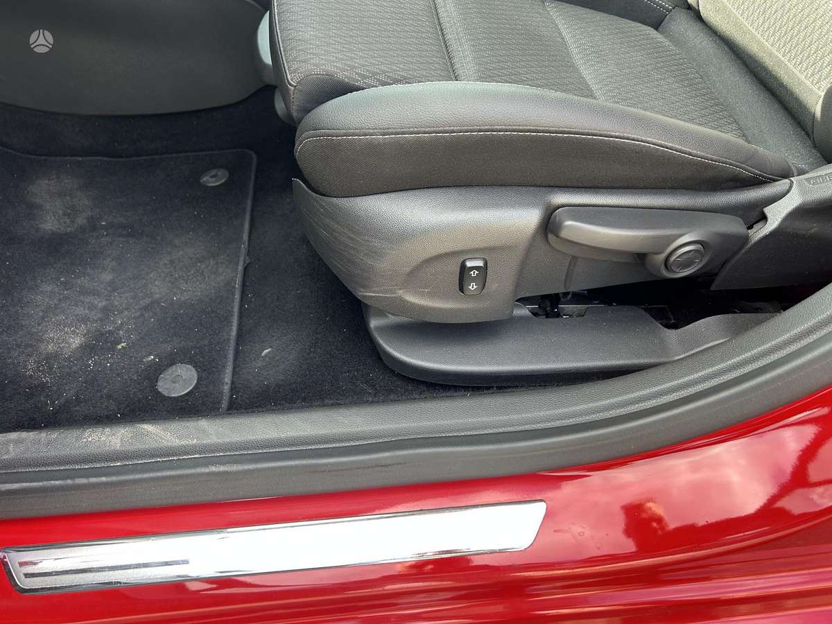 Opel Astra, 1.6 l., Хэтчбек