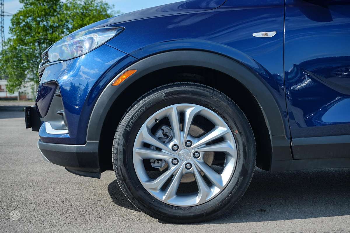 Buick Encore, 1.2 l., off-road / crossover