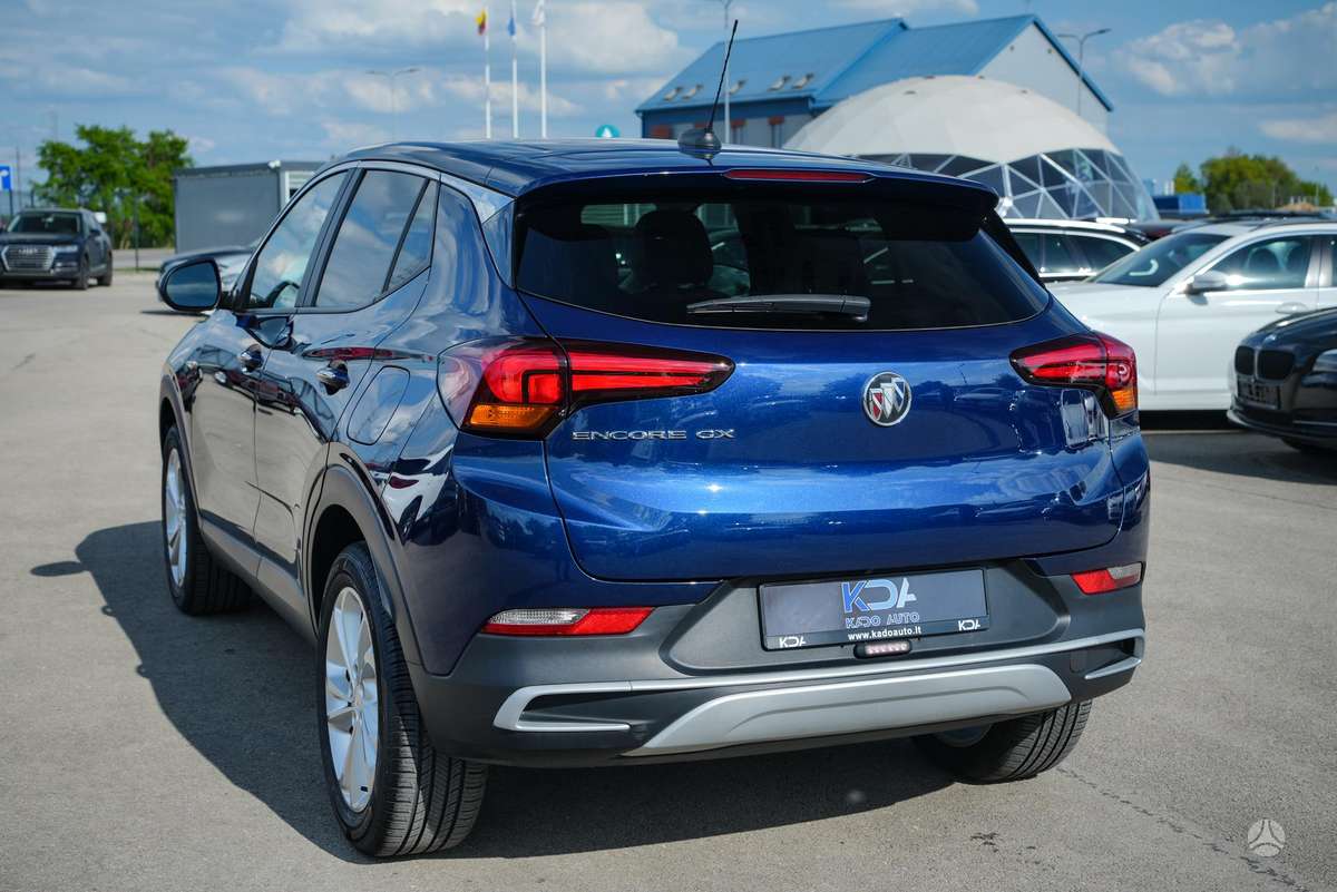 Buick Encore, 1.2 l., off-road / crossover