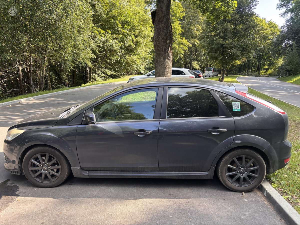 Ford Focus, 1.6 l., hatchback