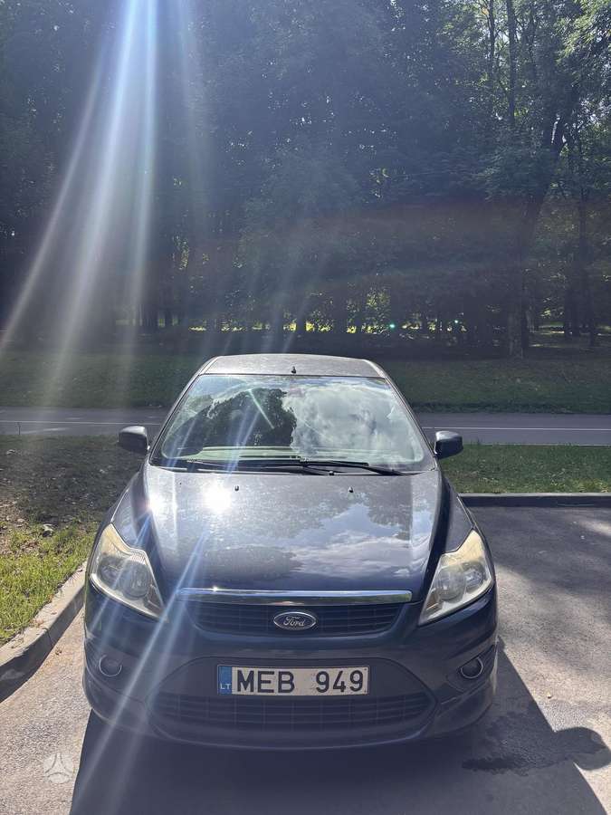 Ford Focus, 1.6 l., hatchback