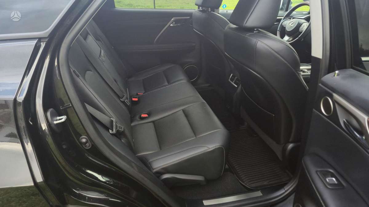 Lexus RX 350, off-road / crossover