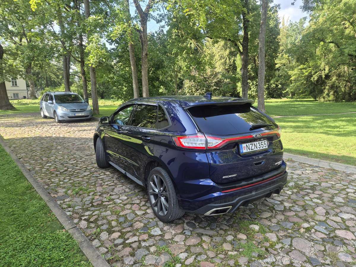 Ford Edge, 2.7 l., off-road / crossover