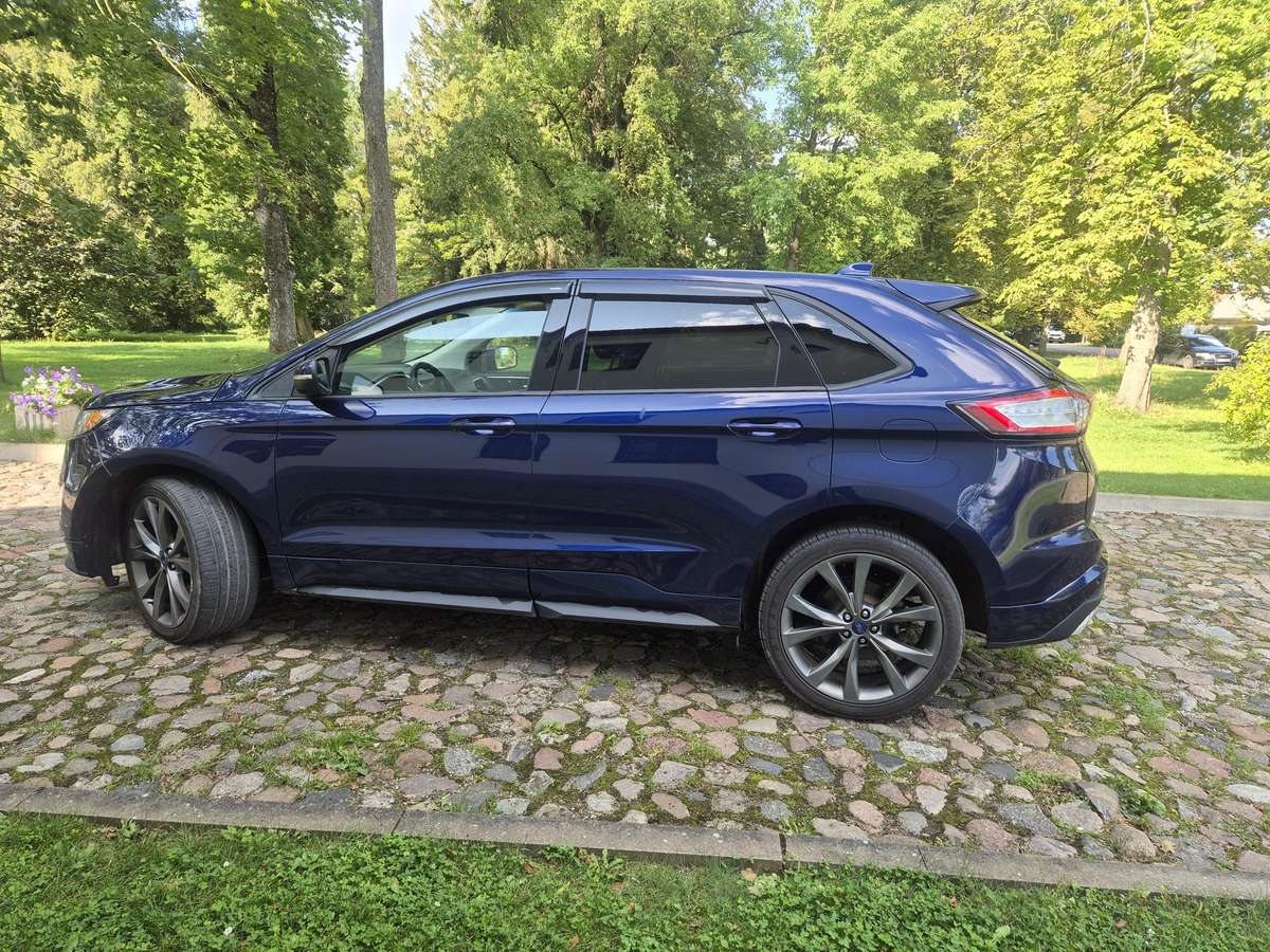 Ford Edge, 2.7 l., off-road / crossover