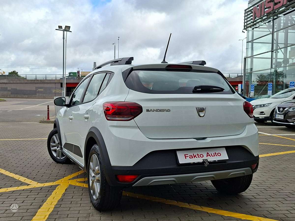 Dacia Sandero - 3