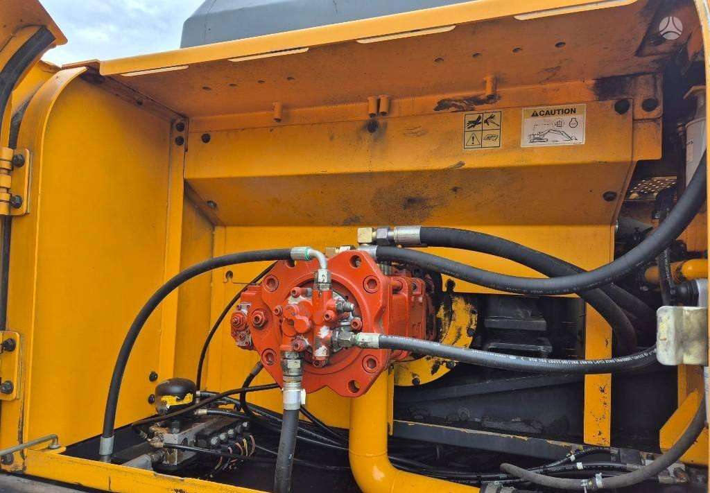 Hyundai ROBEX 320, excavator