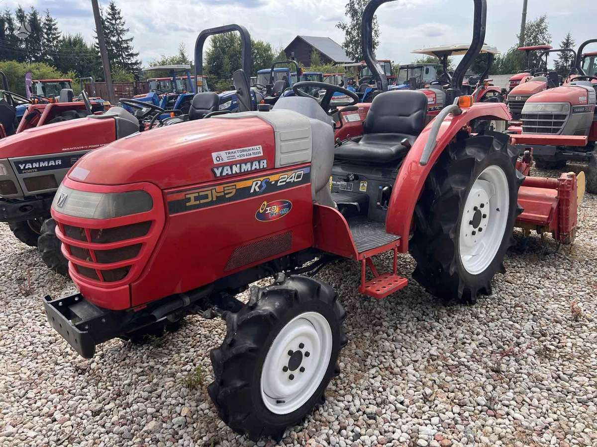 Kubota ĮVAIRIŲ MODELIŲ, tractors