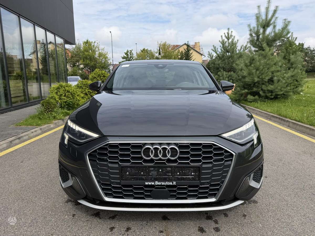 Audi A3, 1.5 l., Седан