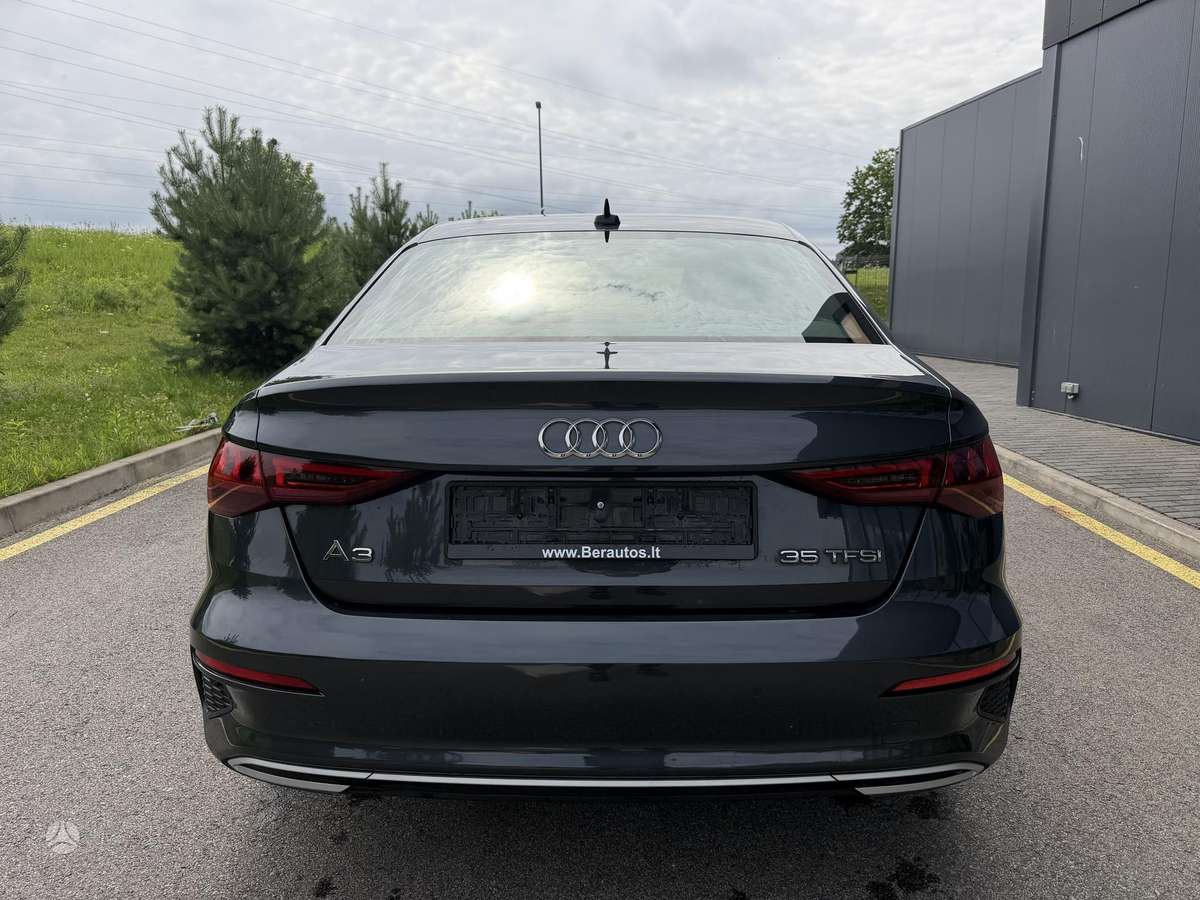 Audi A3, 1.5 l., Седан