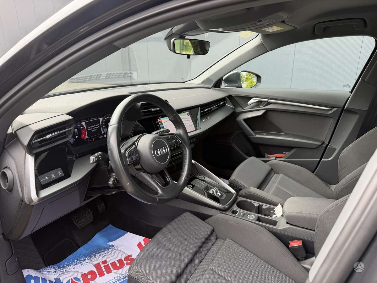 Audi A3, 1.5 l., Седан