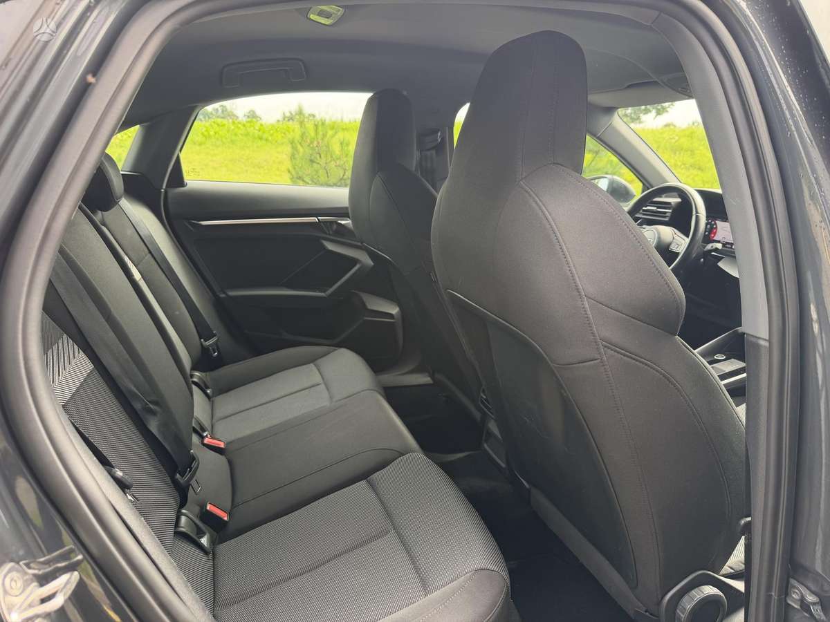 Audi A3, 1.5 l., Седан